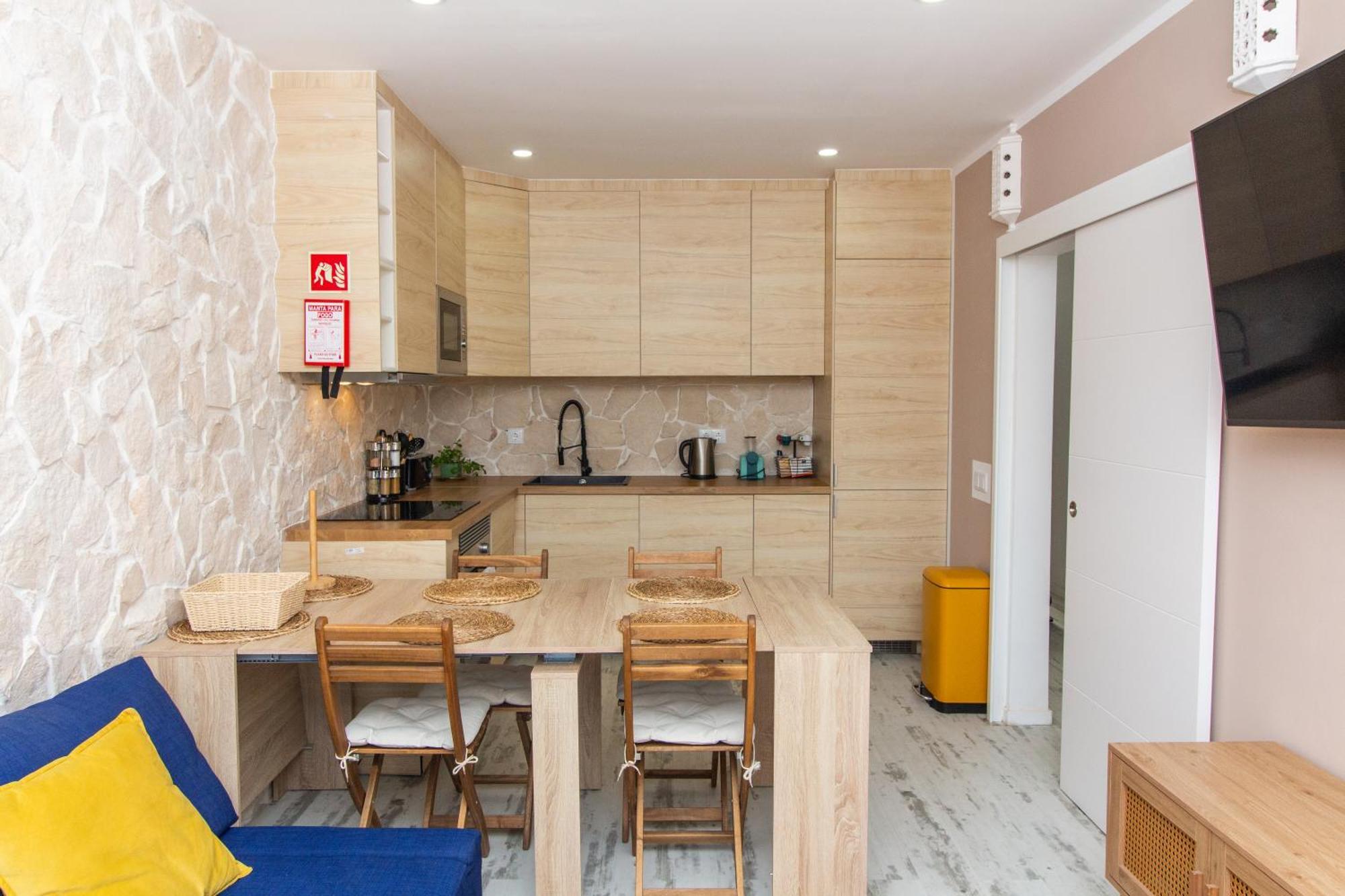 Gyula Old Town Apartment Албуфейра Экстерьер фото